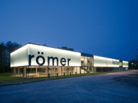 Das kelten römer museum manching in der Abenddämmerung ©Michael Heinrich