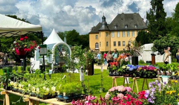 Gartenlust am Schloss Dyck