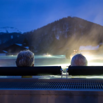 Abendstimmung im beheizten Relaxpool