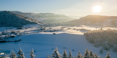 Winterlicher Ausblick von der Kalzhoferhöhe