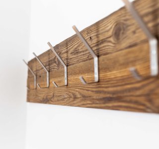 Haken für Kleidung.