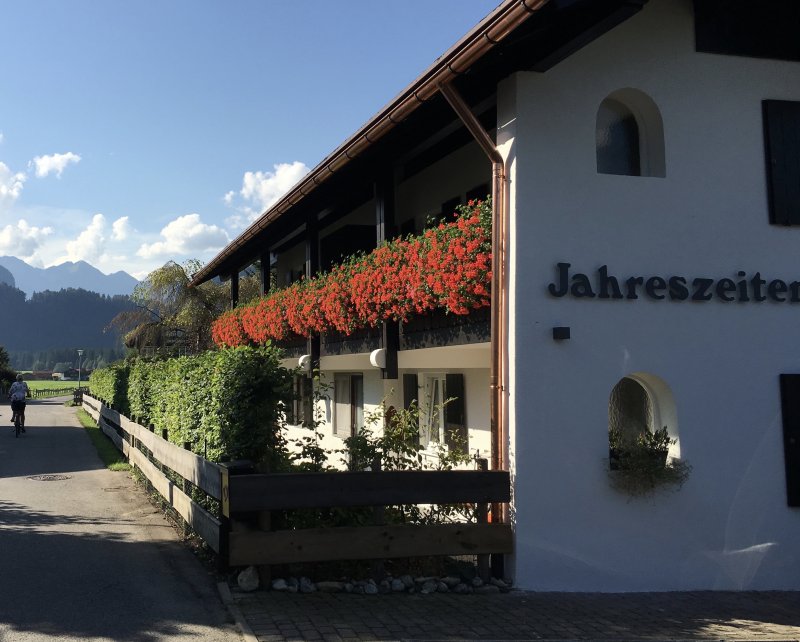 Jeremy R Haus In Partner: Haus Jahreszeiten