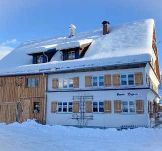 B6EC528D-91D3-41BF-BE8E-09B7E8CBDC10