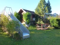 Hauseigener kleiner Spielplatz,Spielwiese