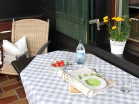 Wunderbarer Balkon mit Freisicht