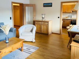 Wonzimmer und Küche
