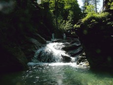 diese Schlucht ist direkt am Haus