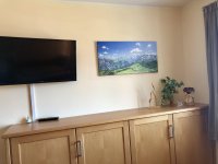 2. Schlafzimmer mit Flachbild-TV