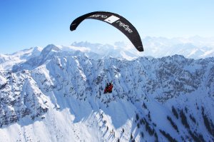Hoch Hinaus Gleitschirm Tandemfliegen Oberstdorf Winterlandschaften 4