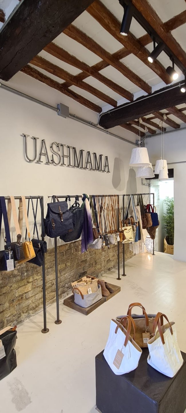 UASHMAMA Store in Lucca