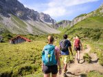 In der Gruppe auf Bergtour