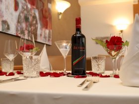 Festlich gedeckter Tisch im Ristorante da capo