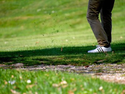 Auch wenn nicht jeder Abschlag perfekt ist, verspricht ein Bad Rain Urlaub das perfekte Golferglück.