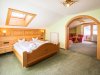 Schlafzimmer in der Junior Suite Mädelegabel