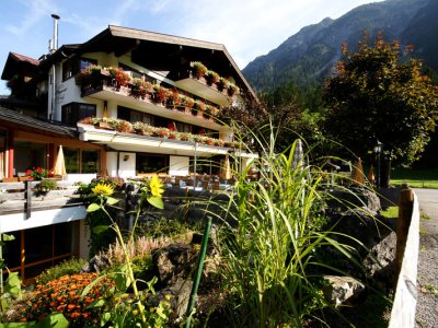 Der Birgsauer Hof ist das südlichste Hotel Deutschlands und liegt im idyllischen Stillachtal in Oberstdorf.