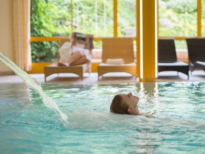 Eintauchen und abtauchen