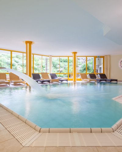 Schwimmen und entspannen