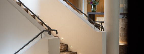 Elegante Stufen im Hotel Exquisit