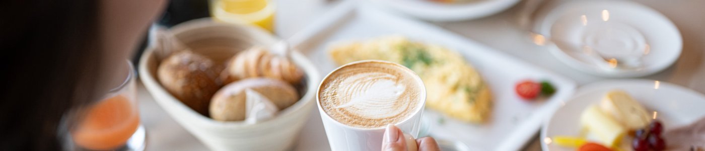 Entspannter Morgen mit köstlichem Frühstück