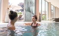 Erfrischende Momente im hoteleigenen Schwimmbad