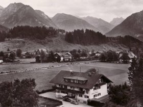 Haus08