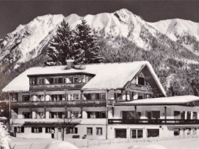 Haus09