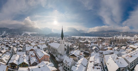 Das Hotel Mohren hat eine ideale Lage in Oberstdorf, da viele Ausflüge im Allgäu in unmittelbarer Nähe sind.