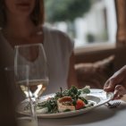 Das Allgäu und vor allem Oberstdorf bieten so viele regionale Produkte, aus denen mit Feuereifer bodenständige, aber auch ganz besondere Gerichte kreiert werden können.