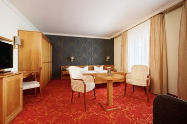 Doppelzimmer Komfort ruhig, aber dennoch mitten im Dorf Doppelzimmer Komfort ruhig, aber dennoch mitten im Dorf