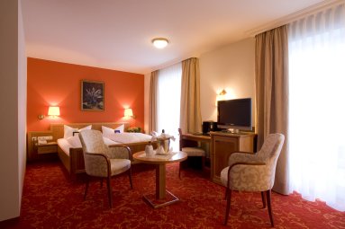 Gemütliches Doppelzimmer im Grandhotel-Stil