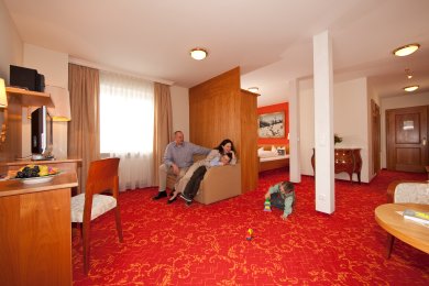 Das Familienzimmer der Kategorie A bietet ausreichen Platz für die ganze Familie
