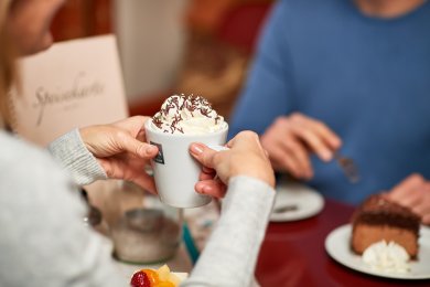 Kaffee und Kuchen im Hotel Mohren in Oberstdorf