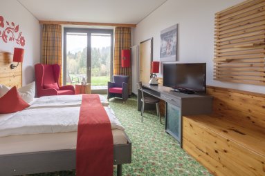 Die Wahl der Qual Das Hotel Oberstdorf verfügt über 119 Zimmer. Darunter hochwertige Chalets, Design und Feeling Zimmer bis hin zu den Allgäu Style Zimmern.