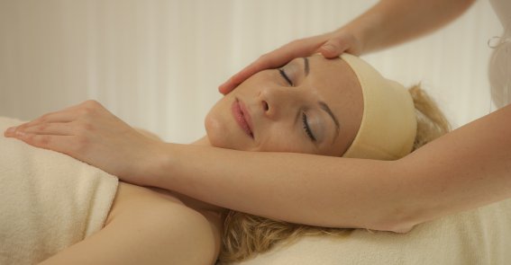Nach der Behandlung haben Sie ausreichend Zeit nachzuruhen. Vielleicht träumen Sie schon von Ihrem nächsten Urlaub im Hotel Oberstdorf?