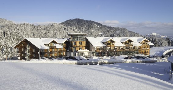 Winterkleid des Hotel Oberstdorfs