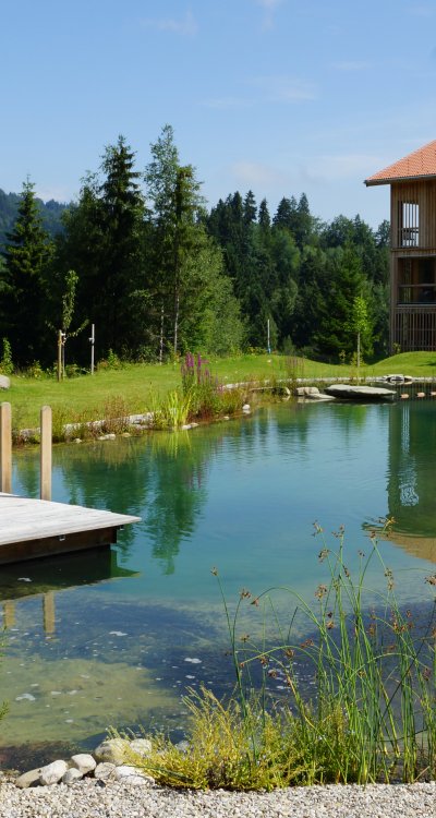 Perfekt für die Abkühlung nach der Wanderung in Oberstdorf oder dem Kleinwalsertal oder zum Baden mit den Kindern im Sommerurlaub im Hotel Oberstdorf.