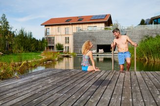 Badevergnügen am Natur-Badesee Entspannungsurlaub, Allgäu, Berge