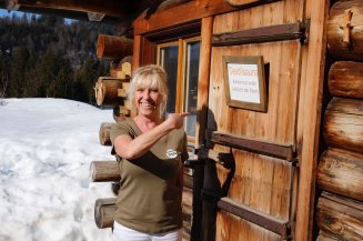 Saunameisterin Ursula HO