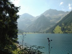 ... Berge, Seen, Moore, Wälder, Blumenwiesen