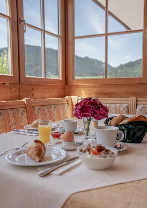 kaffee-und-sonne-im-hotel-oberdorf