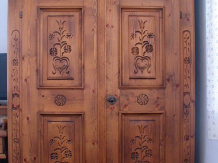Einzelzimmer-Bauernschrank