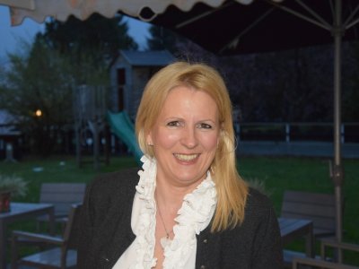 Die glückliche Gastgeberin Susanne Helm