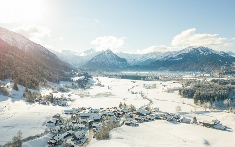 Rubi und das OBerstdorfer Tal im Winter