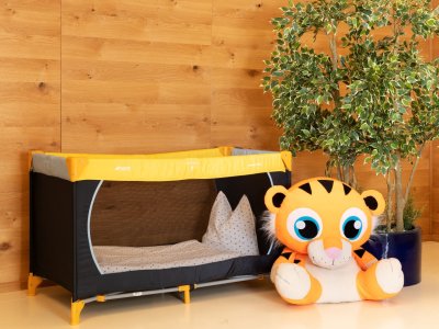 Babybett, auch als Gitterbett erhältlich