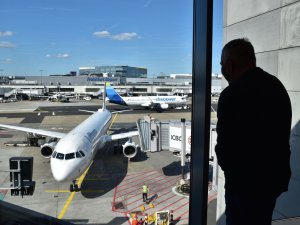 Reisebegleiter Flug Behinderung