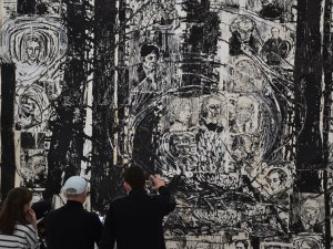 Behinderte Ausstellung Betreuung