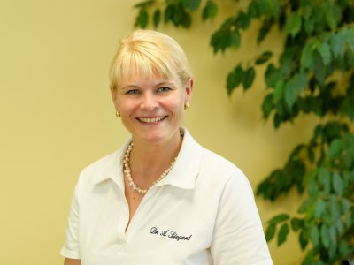 Dr. Anja Siegert