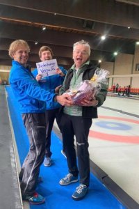 ICO ImpulseConsult promi charity curling