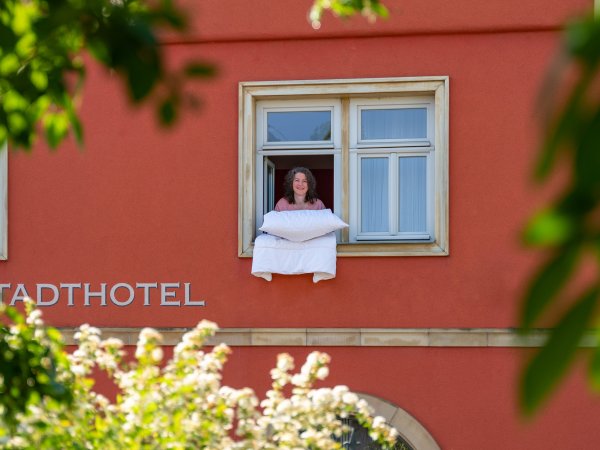 In die Welt der Weine und die Arbeit des Winzers eintauchen und danach gemütlich schlafen - das ist Urlaub auf dem Winzerhof in Iphofen