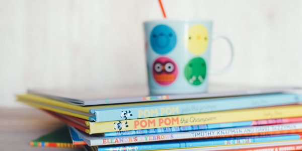 Kinderbuchstapel
